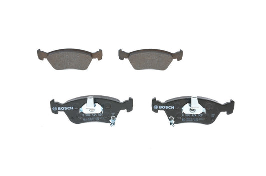 Toyota Avensis 2.0i 16v wagon 7/2000 - 1/2003 110 kW Diskli fren balatası seti; ön